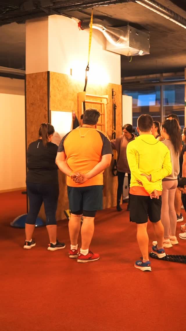 Instagram post from entrenareto. This post is in position 2.