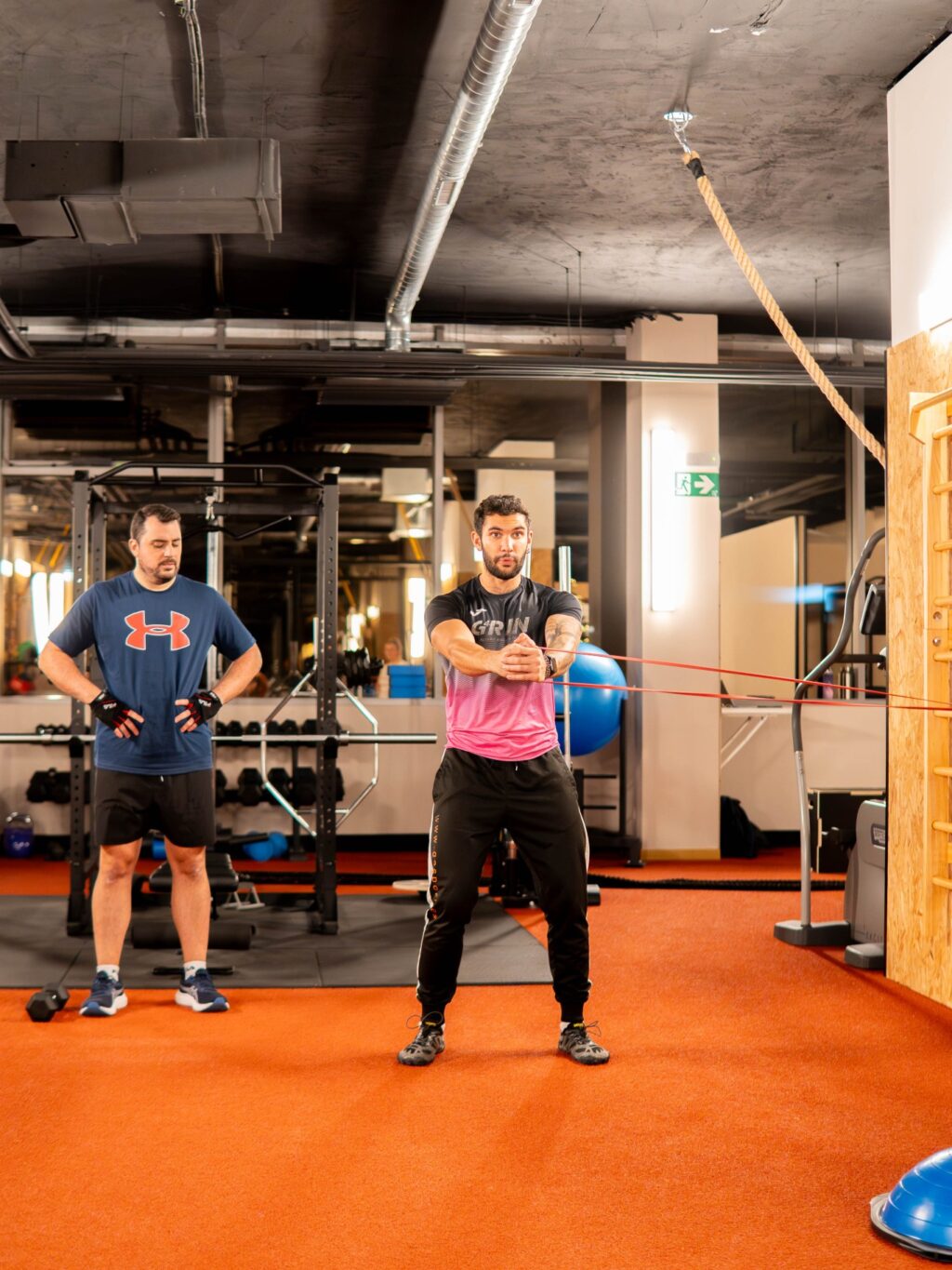 Instagram post from entrenareto. This post is in position 0.