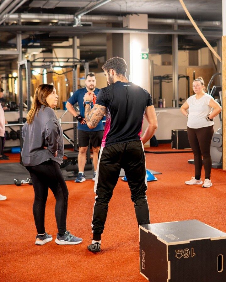 Instagram post from entrenareto. This post is in position 1.